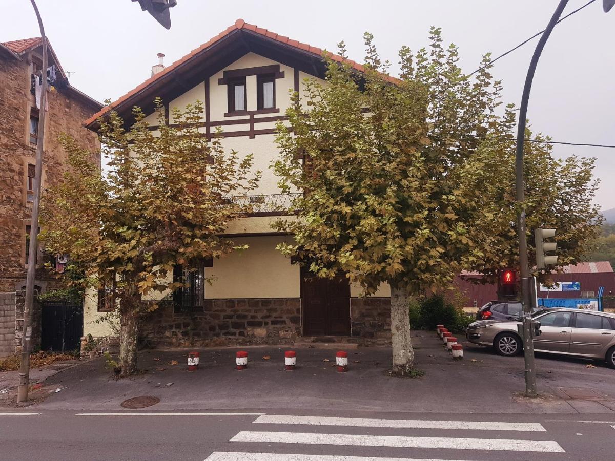 Tuul Etxea Apartment Galdakao Exterior photo