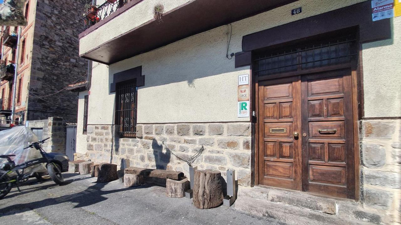 Tuul Etxea Apartment Galdakao Exterior photo